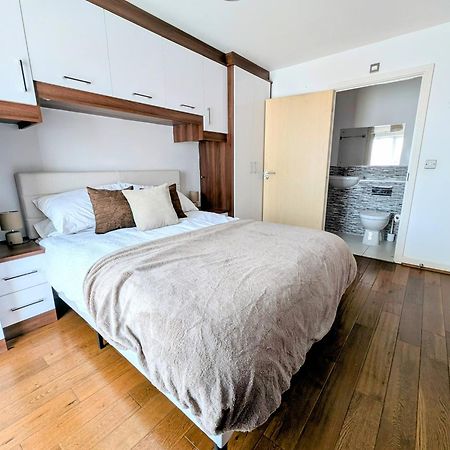 Vila Modern Townhouse Near Coop Live Etihad Manchester Exteriér fotografie