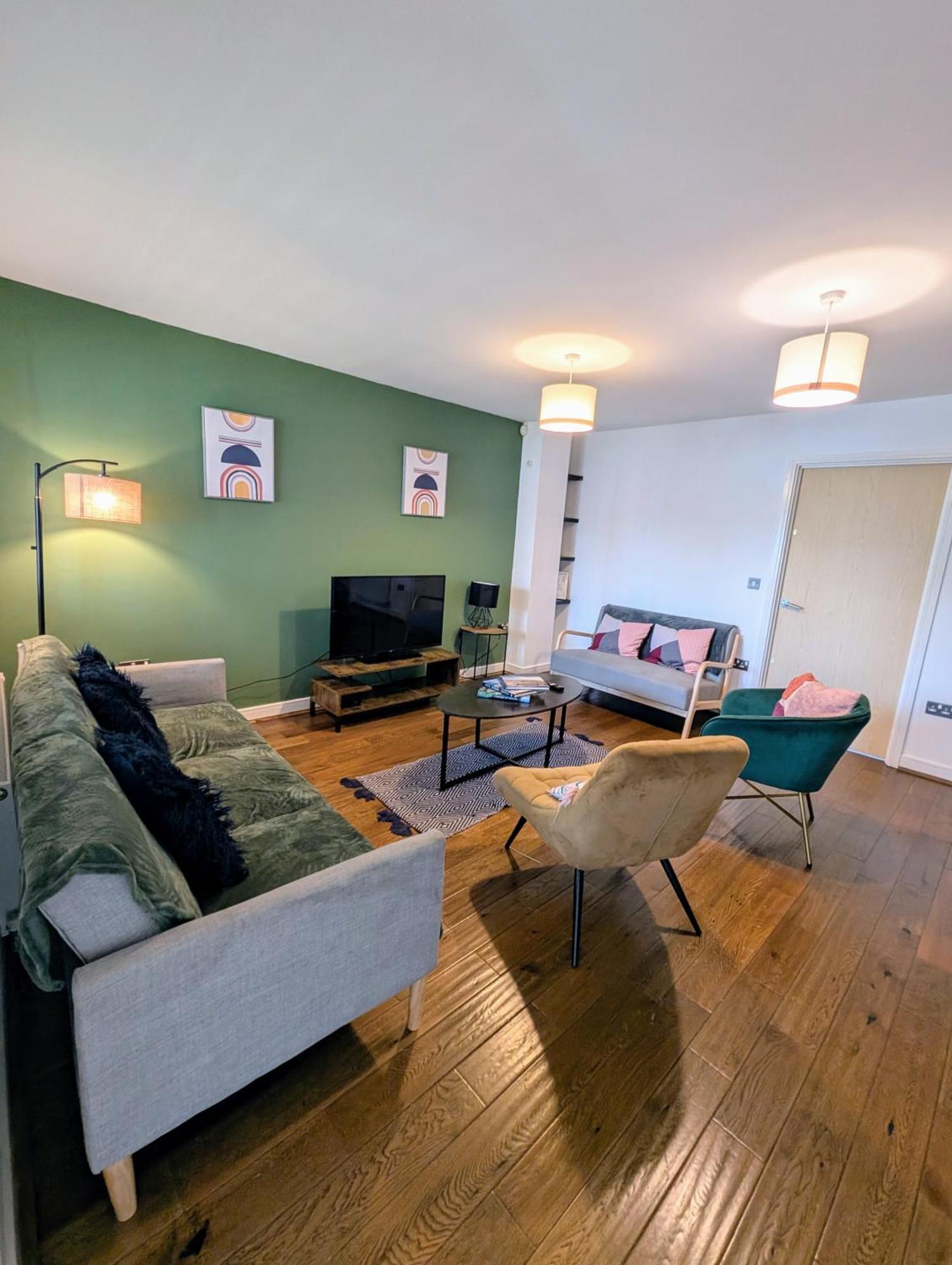 Vila Modern Townhouse Near Coop Live Etihad Manchester Exteriér fotografie